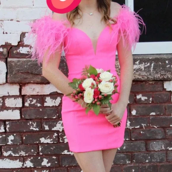 Ashley Lauren | Dresses | Homecoming Dressashleylauren | Poshmark